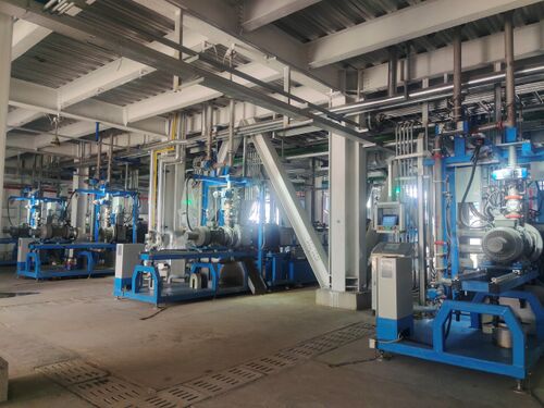 Dernières solutions de l'entreprise 2016-2022 Livraison de 600 000 tonnes par an de lignes de granulation par extrusion pour trois grandes entreprises pétrochimiques