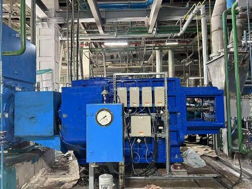 Nous avons remplacé avec succès la boîte de vitesses de l'extrudeuse Coperion ZSK177