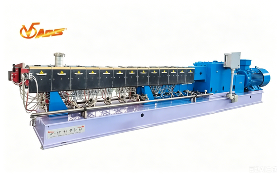 Bon prix Extrudeuse de composition à double vis co-rotative à haute puissance de 2000 kg de capacité en ligne