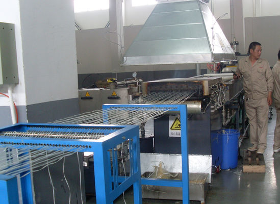 Bon prix Machine à granuler en plastique polymère à chaîne thermoplastique à revêtement en fibre longue en ligne