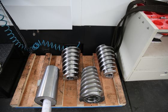 Good price La machine automatisée de boudineuse à vis de jumeau de JSW partie le PVC d'éléments de vis traité en ligne